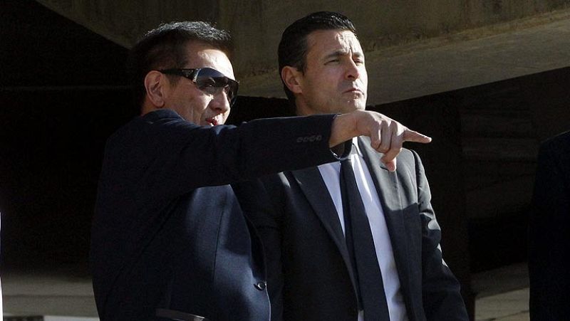 Peter Lim, en una foto de archivo junto al expresidente che Amadeo Salvo