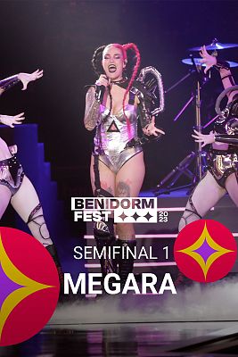 Megara canta "Arcadia" en la primera semifinal