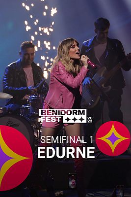 Edurne canta sus mejores canciones en la primera semifinal