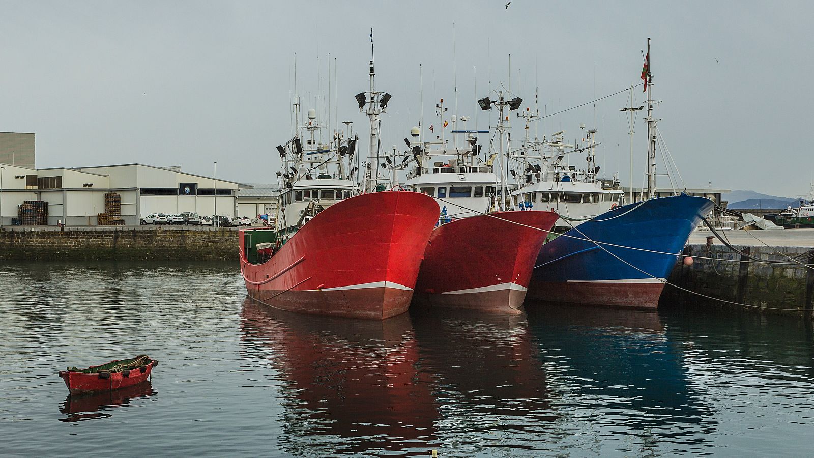 Objetivo: reducir un 30% las emisiones de la flota pesquera española para 2030