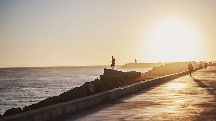 Telediario 1 - Una de cada diez muertes en verano son ocasionadas por las islas de calor urbano