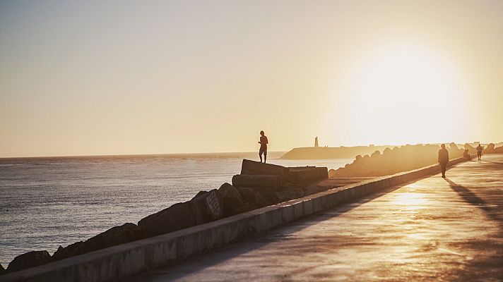 Telediario 1 - Una de cada diez muertes en verano son ocasionadas por las islas de calor urbano