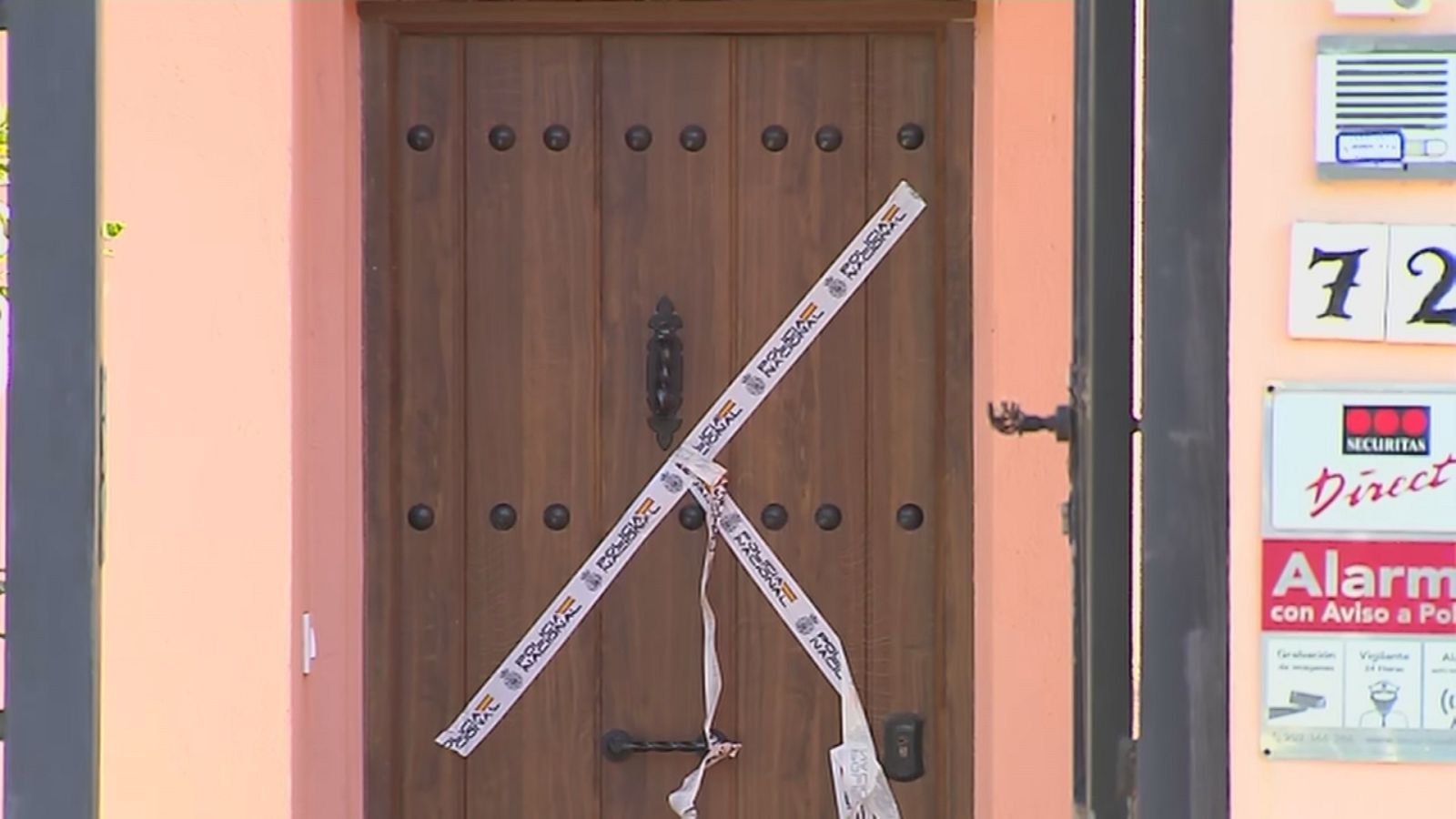 Una pareja muerta por disparos en La Línea - Ver ahora