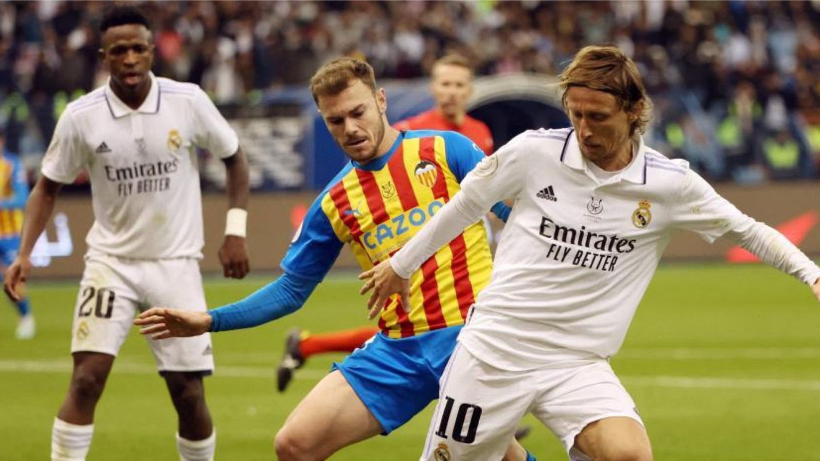 Madrid y Valencia, a ganar su duelo aplazado de Liga | Ver