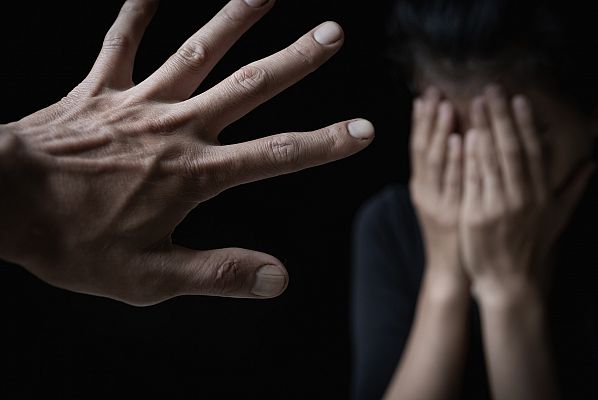 Hablando claro - Jurista, sobre la agresión en directo en TikTok: "Es un delito perseguible de oficio, la justicia actúa aunque la víctima no quiera denunciar"