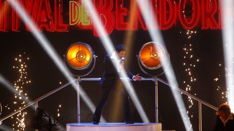 Benidorm Fest - Alfred Garc�a canta "Desde que t� est�s" en la segunda semifinal