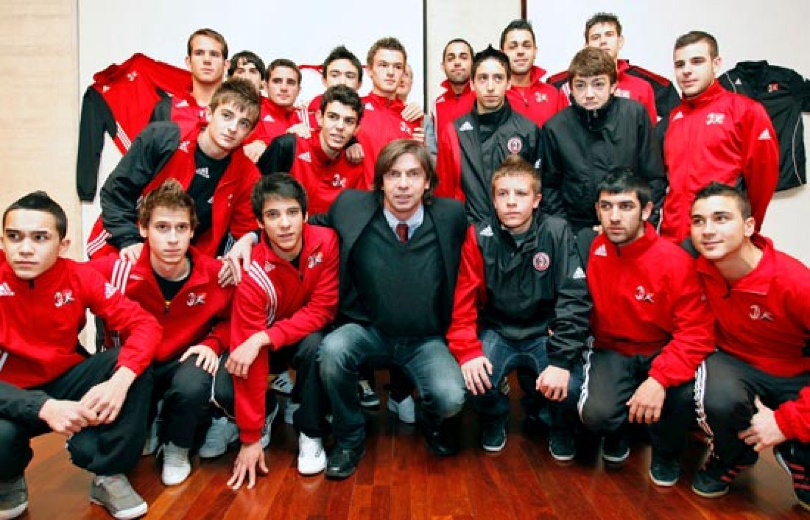 El futuro del Milan está en Ávila | Ver