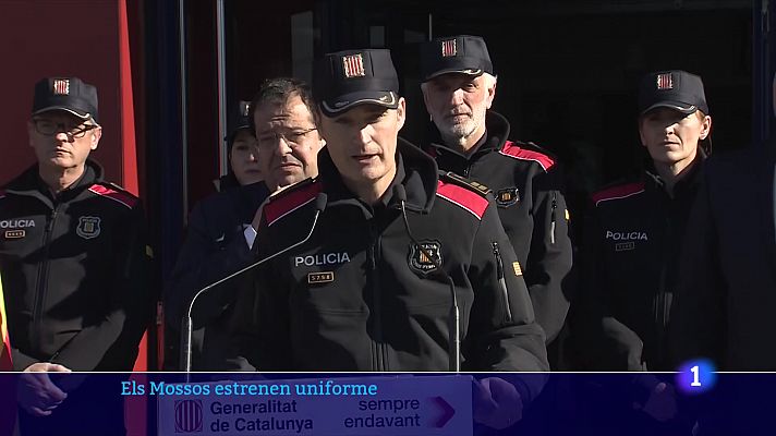 Els Mossos d'Esquadra renoven el seu uniforme 