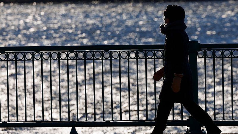 Cielo despejado en casi todo el país y heladas en el interior y Baleares