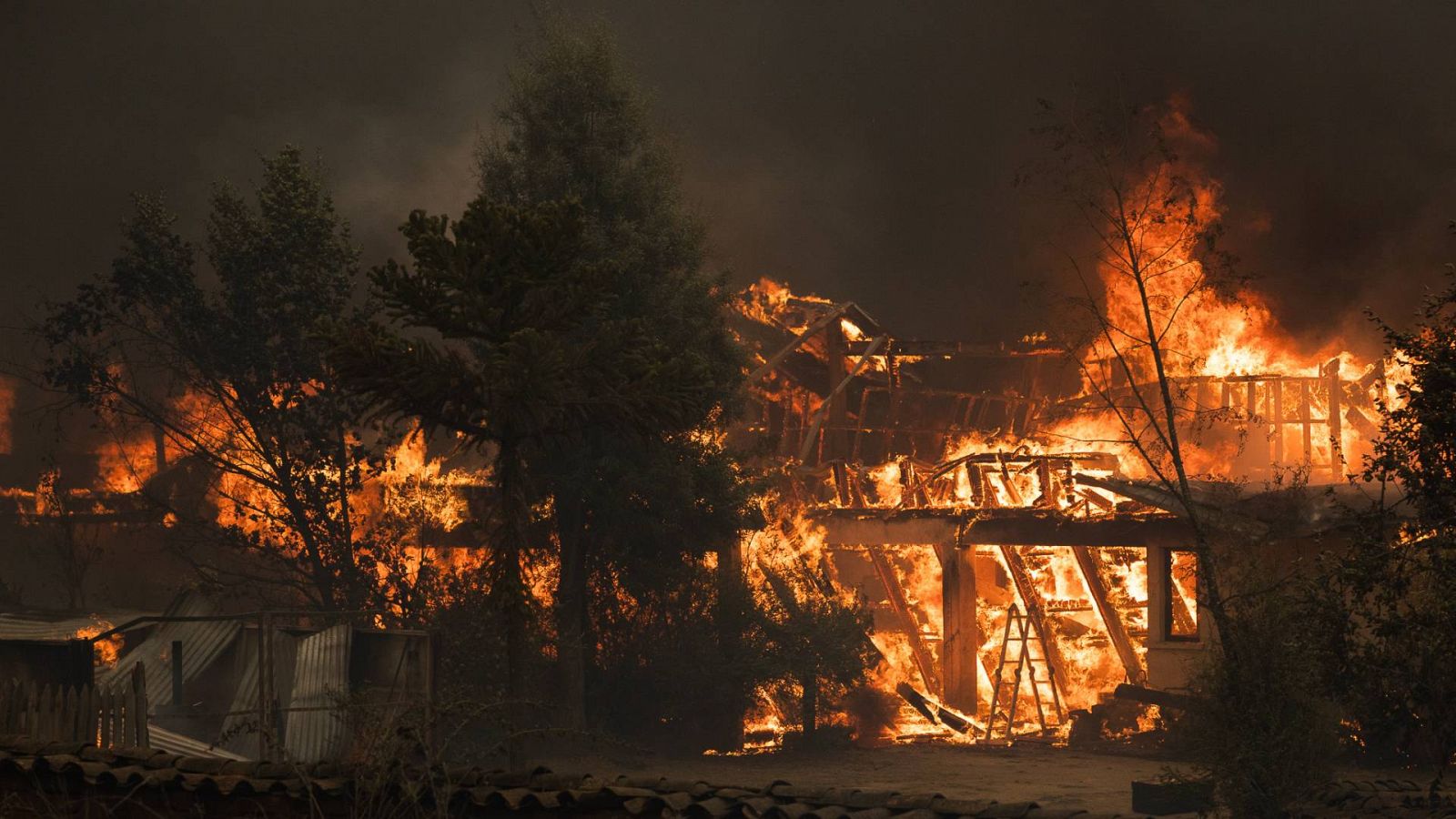 Ola de incendios en Chile -RTVE.es