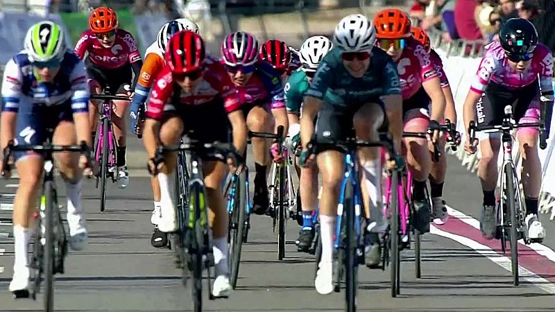 Ciclismo - 5ª Edición de la Volta a la Comunitat Valenciana Féminas: Paterna - Valencia - ver ahora