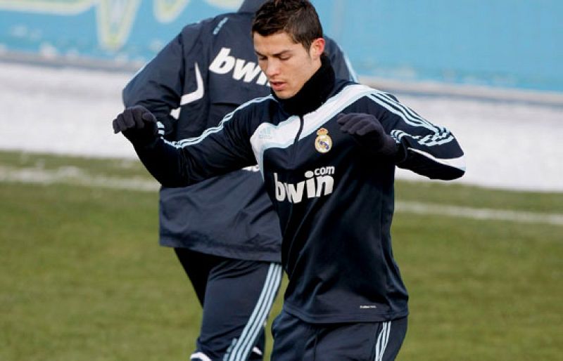 El Comité de Apelación ha desestimado el recurso presentado por el Real Madrid y mantiene la sanción de dos partidos de suspensión impuesta al jugador portugués Cristiano Ronaldo por su expulsión en partido ante el Málaga. 