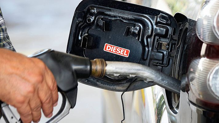 Telediario Fin de Semana - Las sanciones a Rusia podrían encarecer aún más el precio del gasóleo