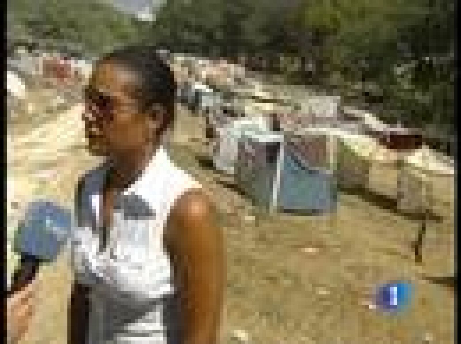 Un campo de golf en Haití se convierte en un campo de refugiados | Ver