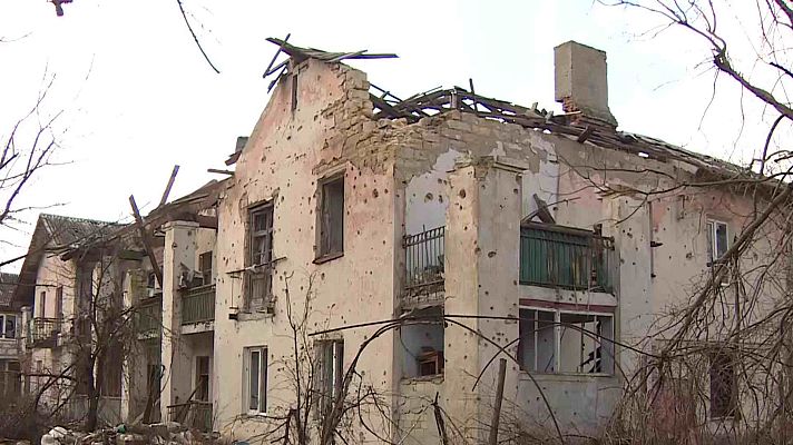 Telediario 1 - La guerra en Ucrania deja pueblos arrasados en primera línea del frente