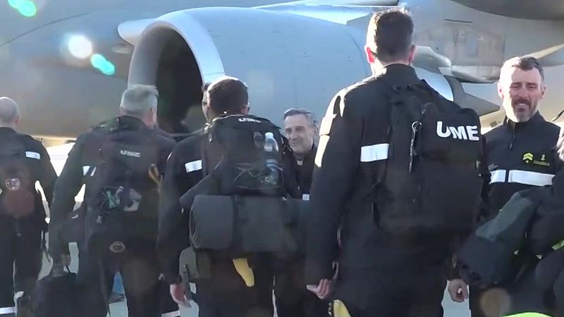 España envía ayuda por los terremotos: se activa la UME y el transporte aéreo de forma urgente - Ver ahora