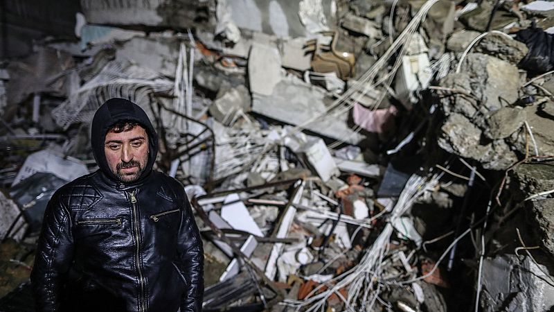 Siguen buscando supervivientes de los terremotos: hay más de 4.800 muertos entre Turquía y Siria - Ver ahora