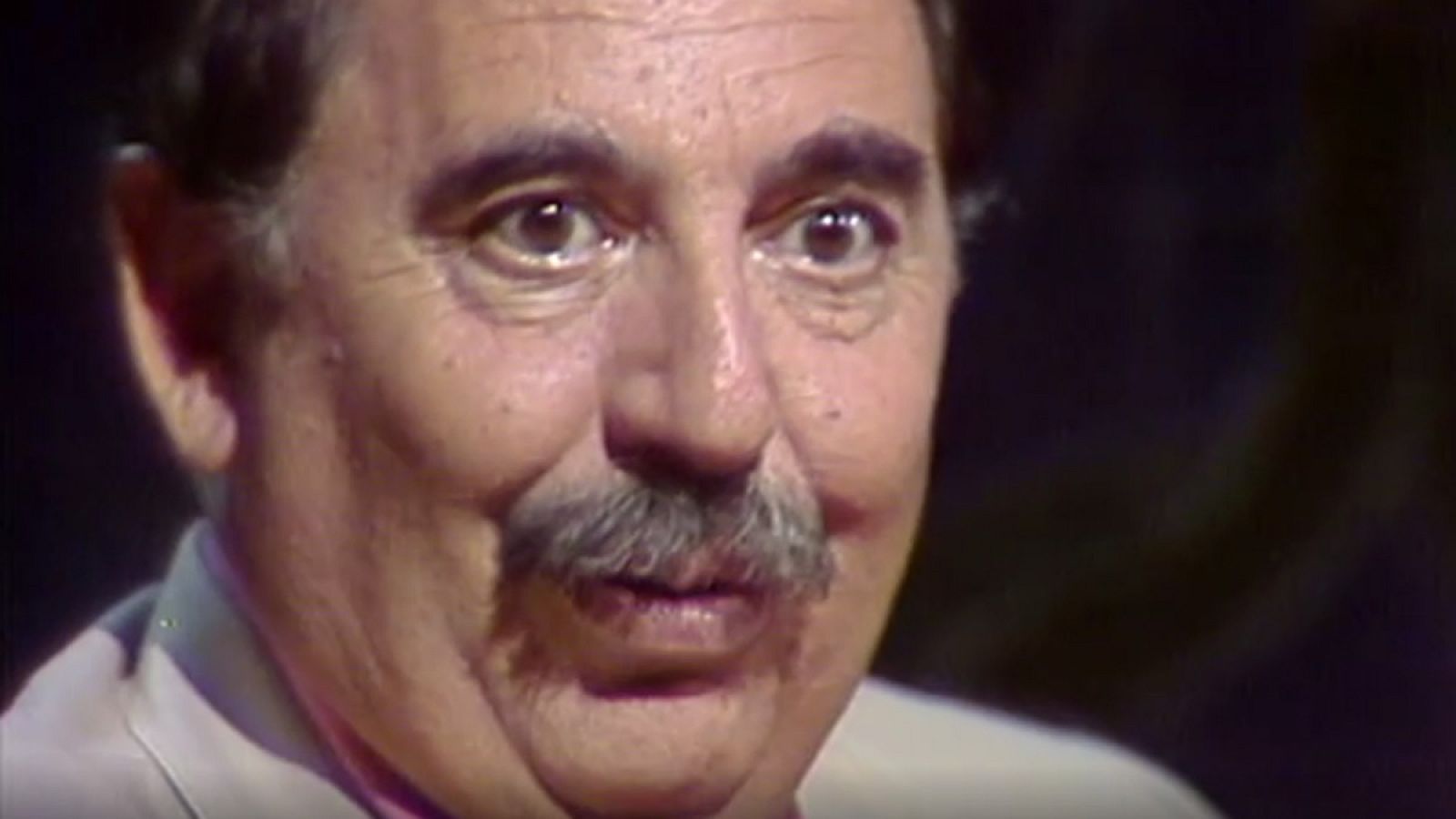 Cerca de ti - Julio Feo - Cerca de ti (Biografía) | Ver