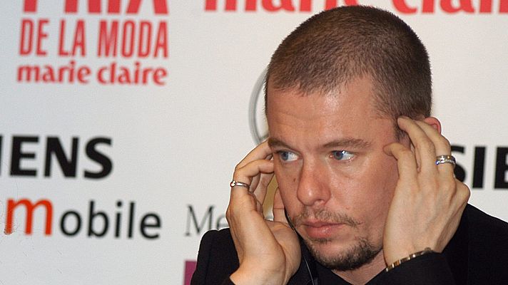 Flash Moda Monográficos - Alexander McQueen, belleza salvaje