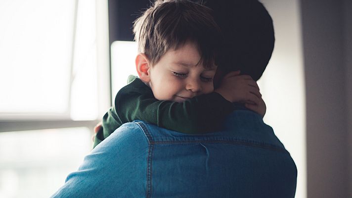 Para todos La 2 - Juegos con niños sobre emociones