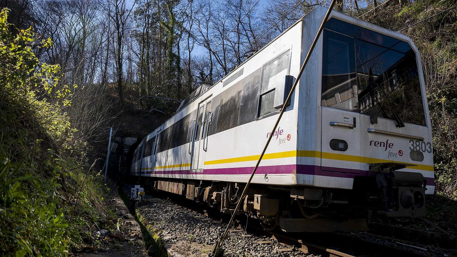 Transportes retrasa la llegada de los trenes de Cercanías a Cantabria y Asturias a 2026
