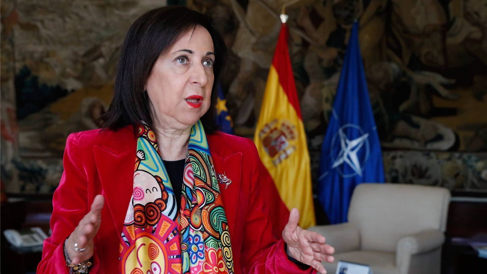 Robles reconoce "mucha impotencia" de no poder llevar ayuda humanitaria a Siria