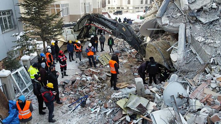 Telediario 1 - Telediario 1 en 4' - 09/02/23