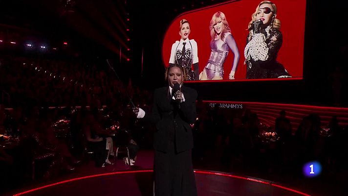 Telediario 1 - Madonna achaca los comentarios sobre su físico a la discriminación por edad y a la misoginia