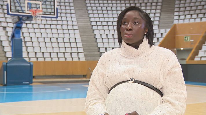 Telediario 2 - Magali Mendy, embarazada, valora el apoyo de Uni Girona