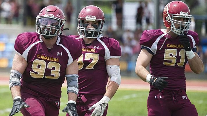 Clase práctica sobre fútbol americano antes de la Super Bowl: entrenando con los Alcobendas Cavaliers