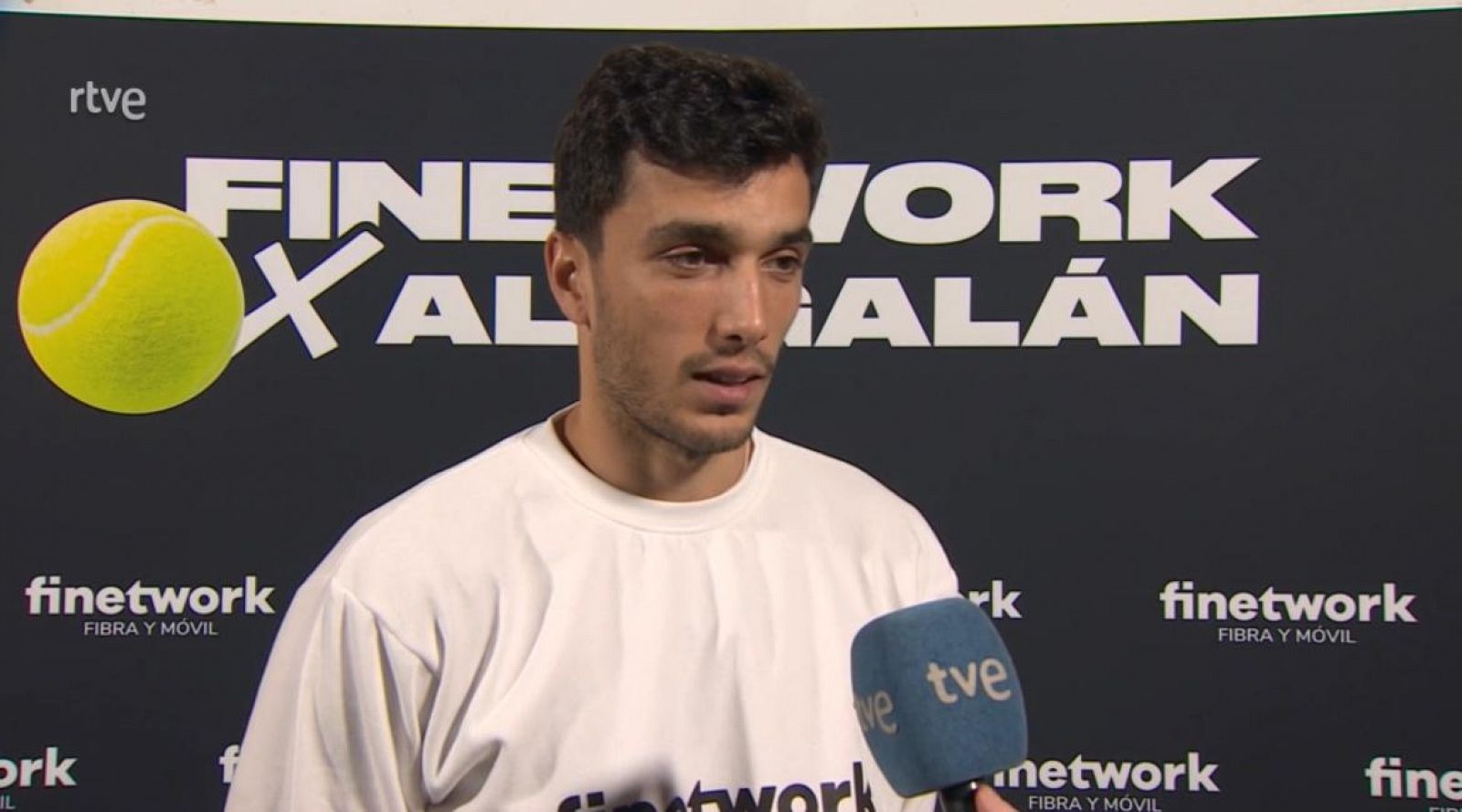 Padel | Alejandro Galán analiza la temporada 2023 en RTVE
