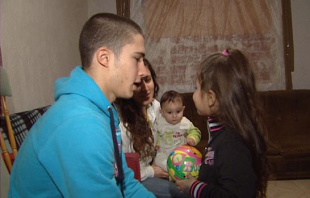 Reporteros del Telediario - Solicitudes a centros de asist. soc