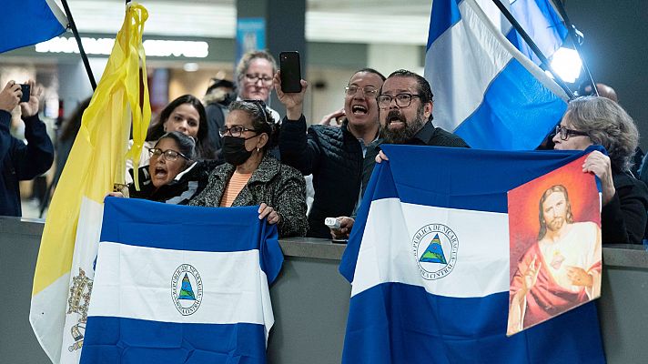 España ofrece la nacionalidad a desterrados de Nicaragua