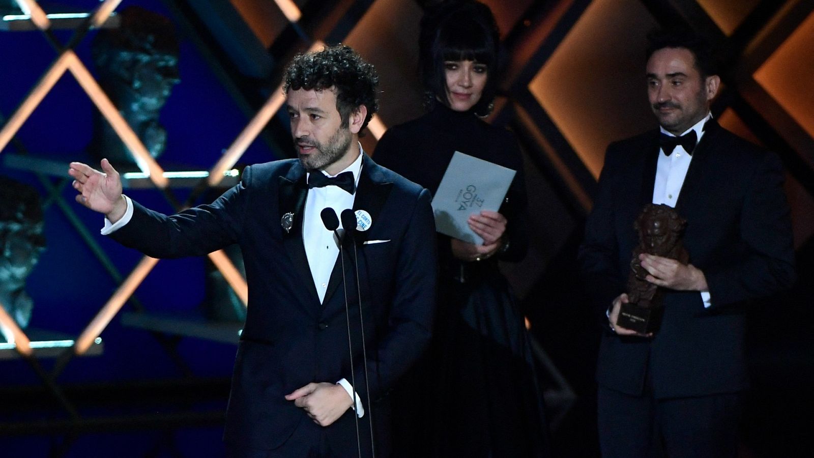 Rodrigo Sorogoyen, con la película 'As bestas', ha ganado el premio a mejor dirección en los Premios Goya 2023.