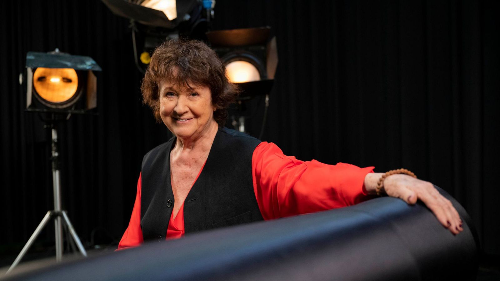 Noms Propis - Julieta Serrano