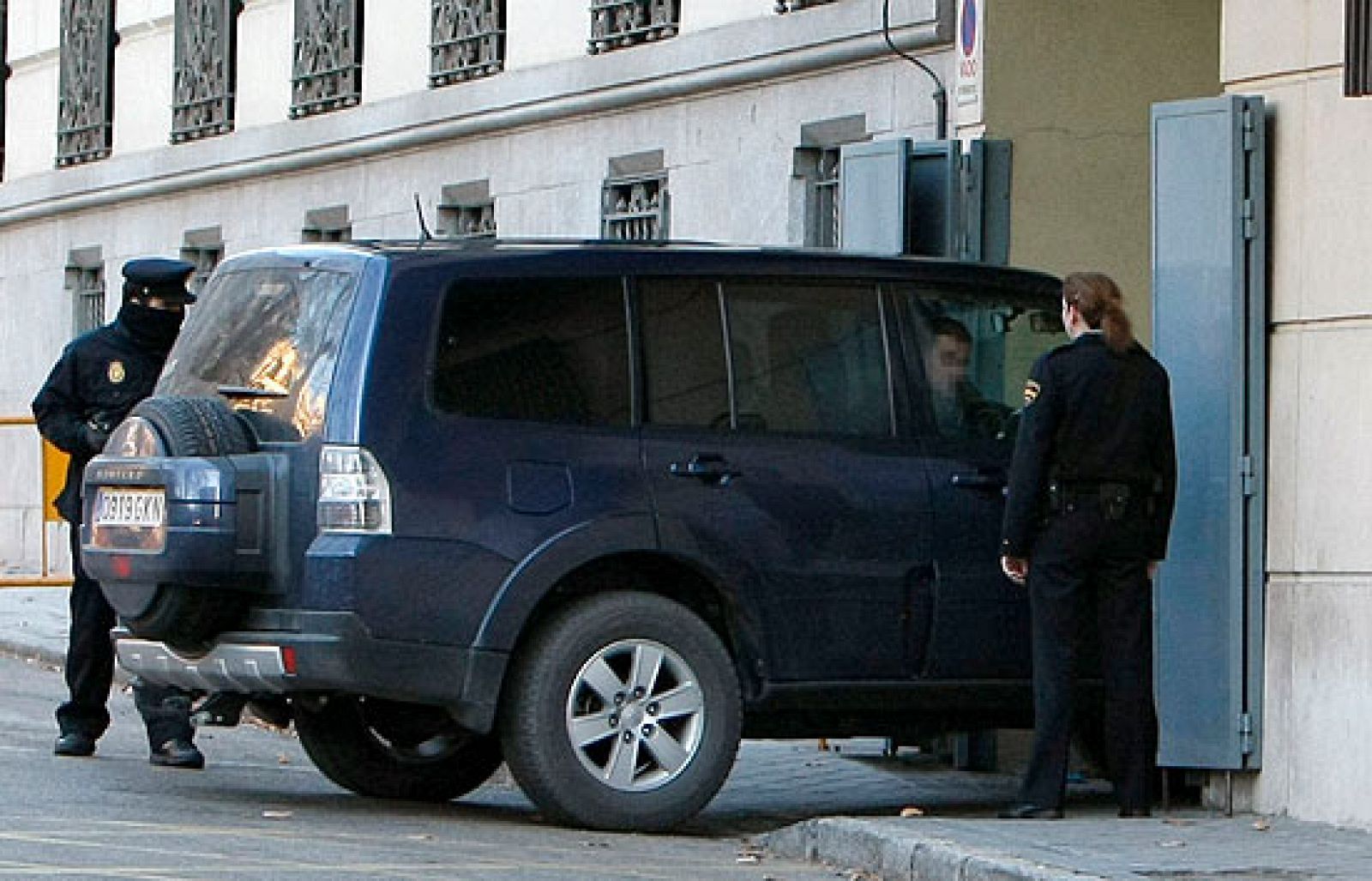 El juez de la Audiencia Nacional toma declaración a los 5 etarras