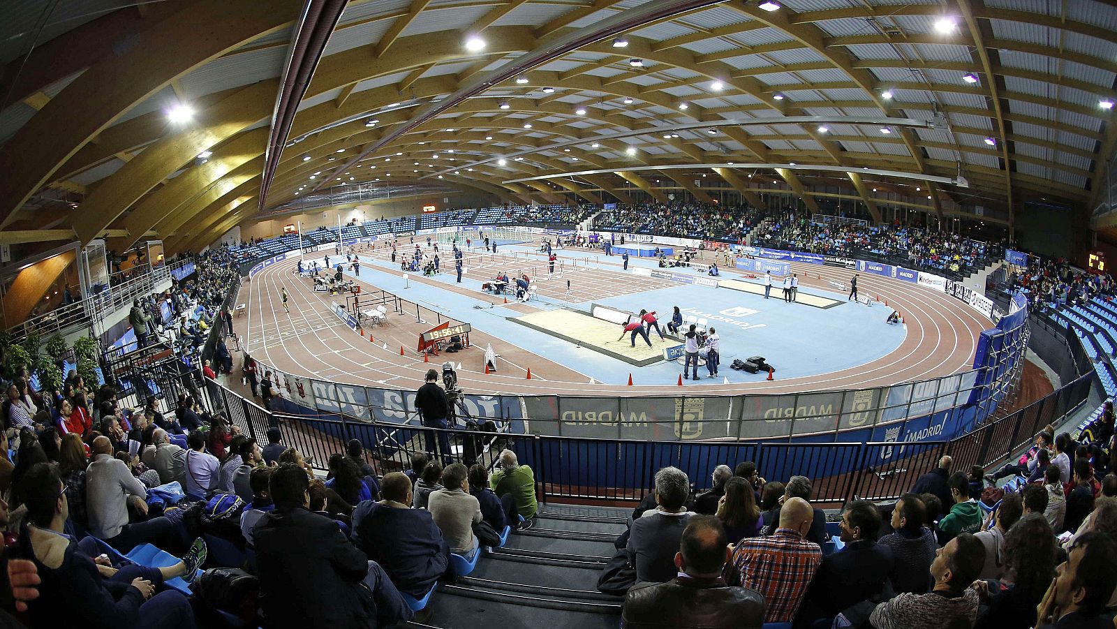 El atletismo español se pone a prueba en Gallur