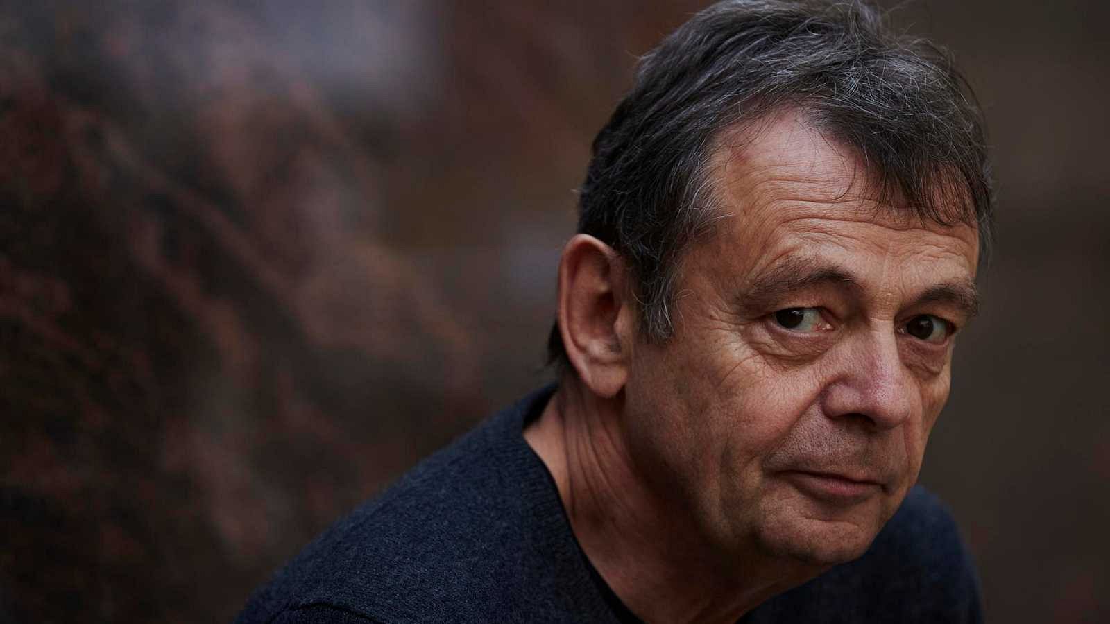 El escritor francés Pierre Lemaitre publica 'El ancho mundo'