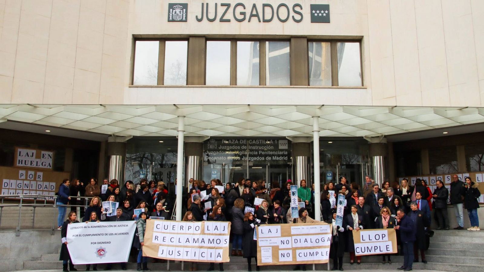 Justicia y los letrados en huelga no llegan a un acuerdo tras 15 horas reunidos