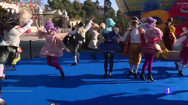 L'Informatiu - PortAventura obre portes abans d'hora i celebra el Carnaval per primer cop