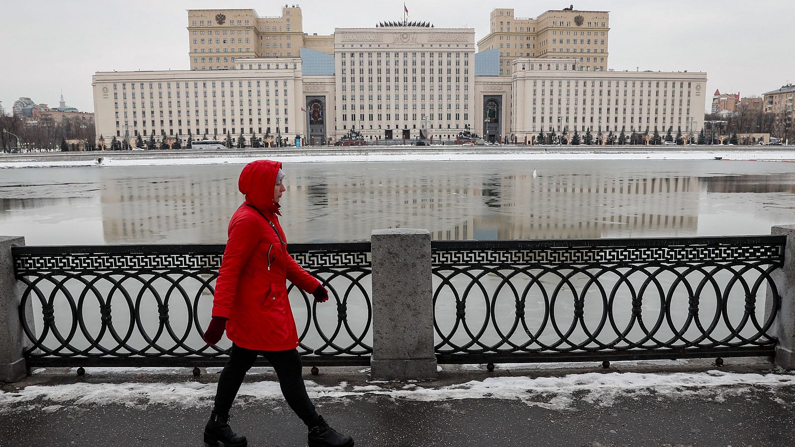 Un lazo verde, el símbolo contra la guerra de Ucrania | Ver