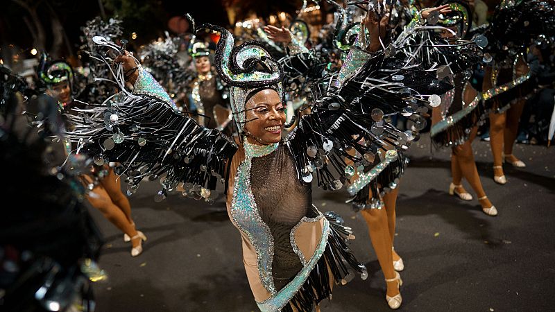 La España de carnaval exprime la última jornada de su fin de semana