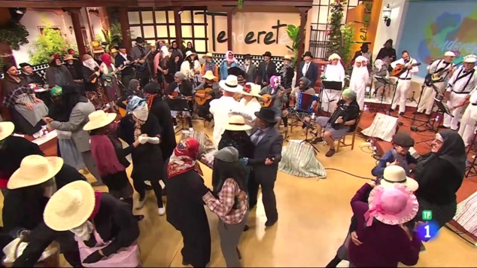 Tenderete - 19/02/2023 con la Parranda La Aldea y Parranda Yemaya.