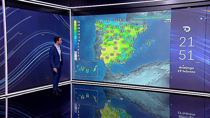 Intervalos de viento fuerte de levante en el Estrecho y Alborán - ver ahora