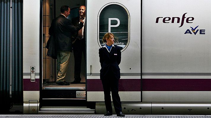 Telediario 1 - El AVE Madrid-Barcelona cumple 15 años