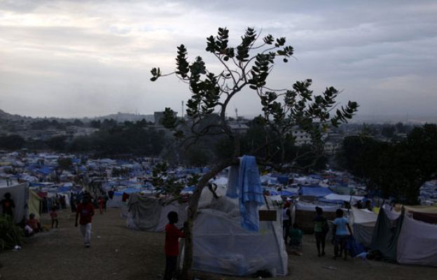  - Traficaban con niños haitianos