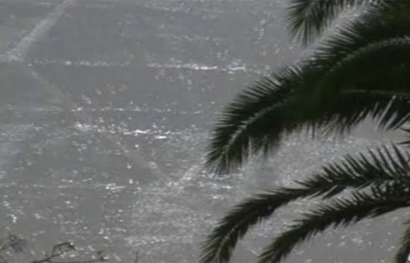Desalojo por fuertes lluvias en La Palma