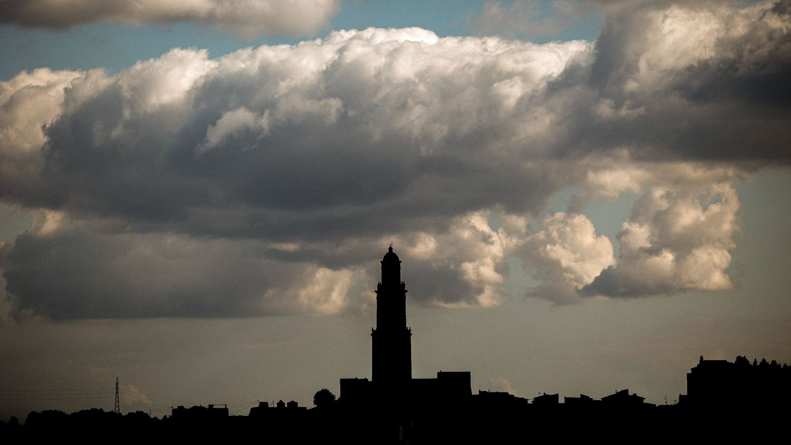 Continúa la estabilidad de temperaturas con cielos cubiertos