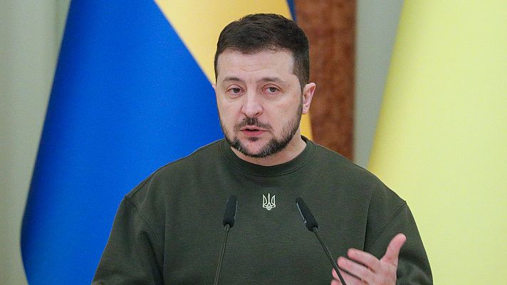 Telediario 1 - La imagen de Zelenski y de Putin, dos visiones muy distintas y calculadas