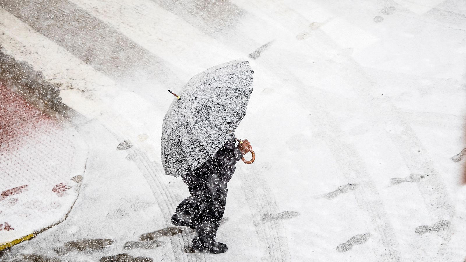 Un inédito temporal de nieve asola Marruecos